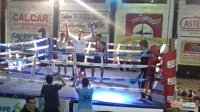 Noche de box en Artigas