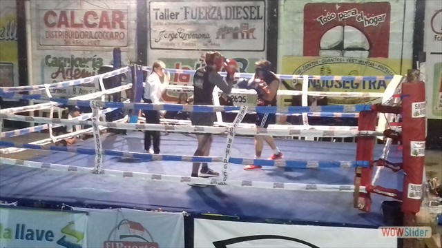 Noche de box en Artigas