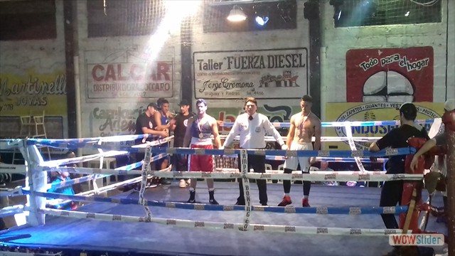 Noche de box en Artigas